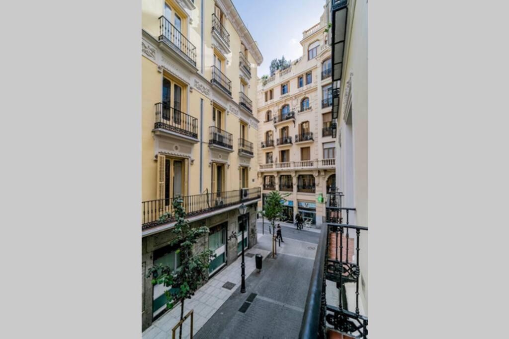 Bello Apartamento En Centro De Madrid, C/Infantas 1-3 By Batuecas Exterior photo